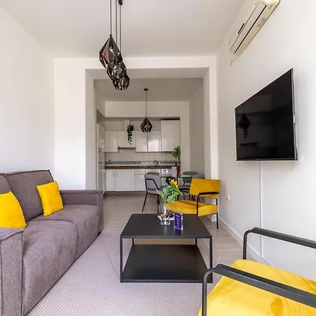 Apartment Thyssen Boutique By Caleta Homes *