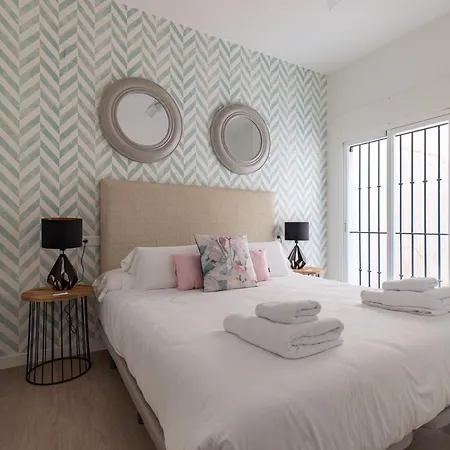 Apartment Thyssen Boutique By Caleta Homes