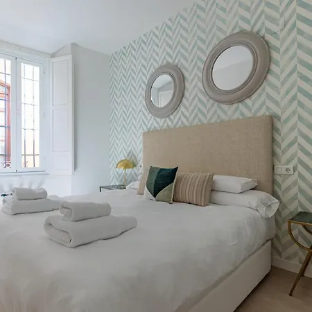 Apartment Thyssen Boutique By Caleta Homes *