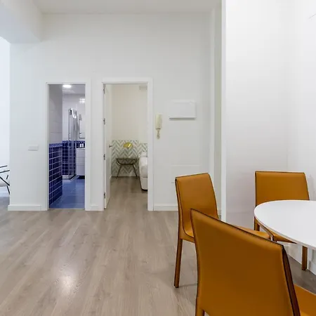 Apartment Thyssen Boutique By Caleta Homes