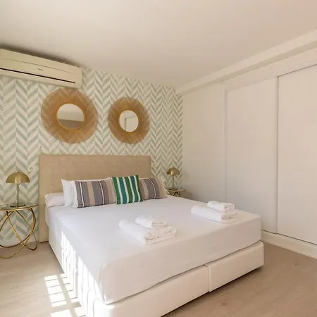 Apartment Thyssen Boutique By Caleta Homes *