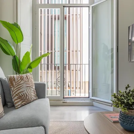 Apartmán Thyssen Boutique By Caleta Homes *