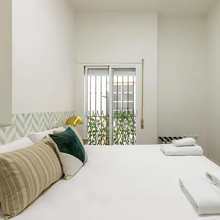 Thyssen Boutique By Caleta Homes Apartmán
