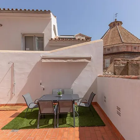 Thyssen Boutique By Caleta Homes Apartmán